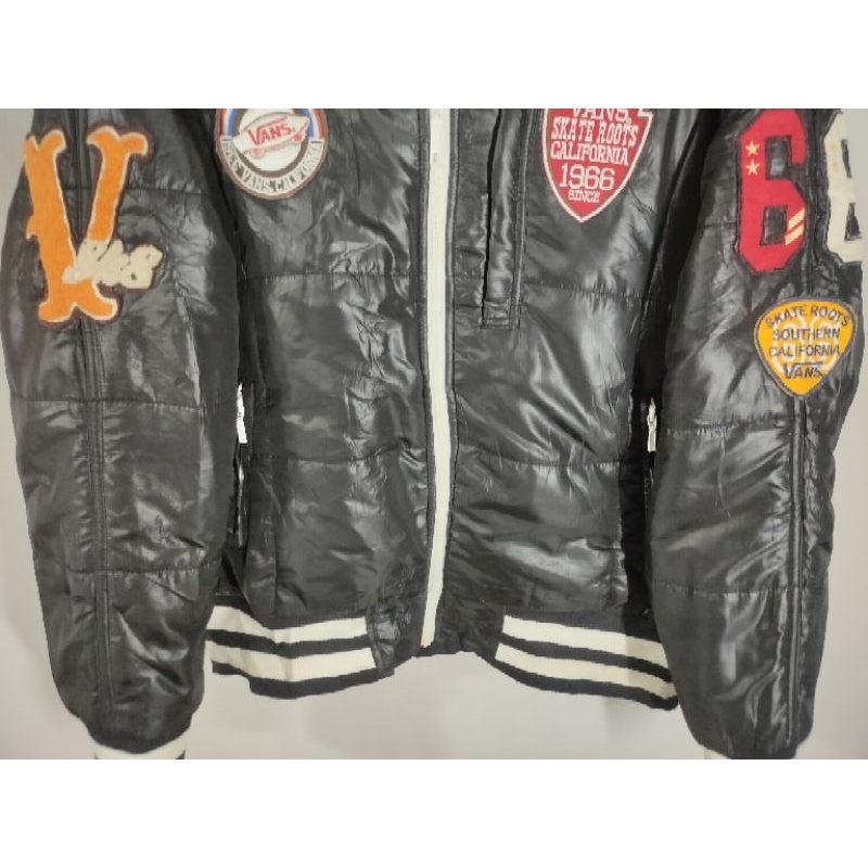 Khoác PHAO 2hand hiệu VANS