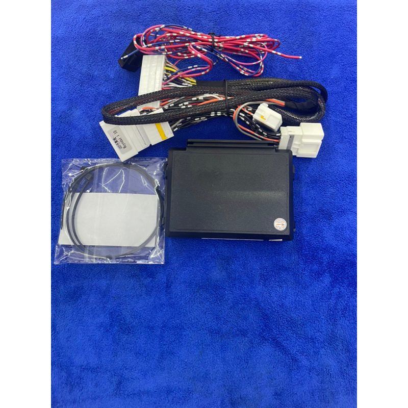 Cụp gương lên xuống kính Hyundai i10 2021 -2023