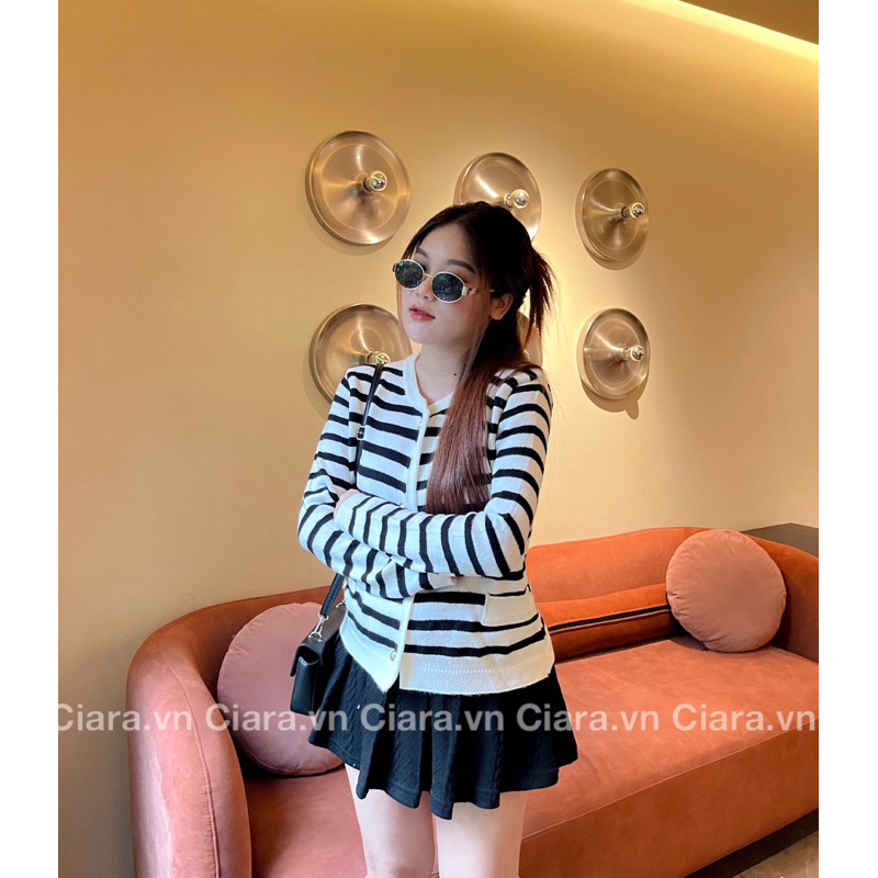 Áo cardigan kẻ