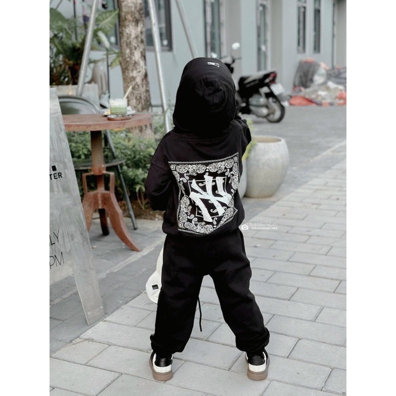 Bộ nỉ da cá hoodie có mũ logo Yan.kee Mlb cho bé trai bé gái size từ 12-35 cân
