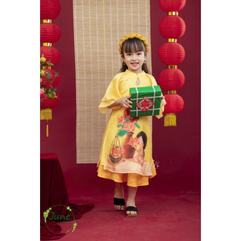 ÁO DÀI TẾT CÔ TẤM BÊN HOA SEN VOAN TƠ PHỐI LỤA MỀM BÉ GÁI HAIVANCO 10 đến 40 kg mềm mại và thoáng mát hoa văn độc đáo