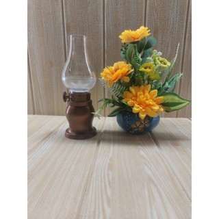 Đèn bàn thờ đèn dầu pin.