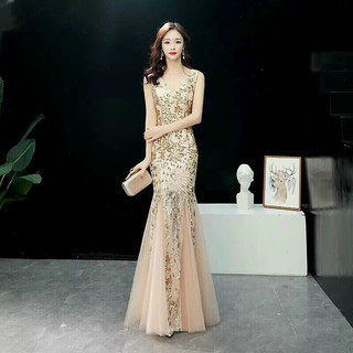 Váy dự tiệc