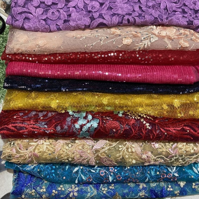 vải von kim sa,thêu , hàng cắt dư, mảnh nhỏ.