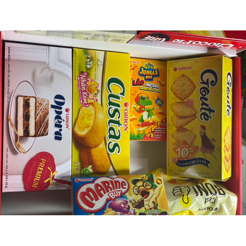 HỘP QUÀ CHOCOPIE ORION AN TẾT SIÊU NHIỀU VỊ BÁNH KẸO