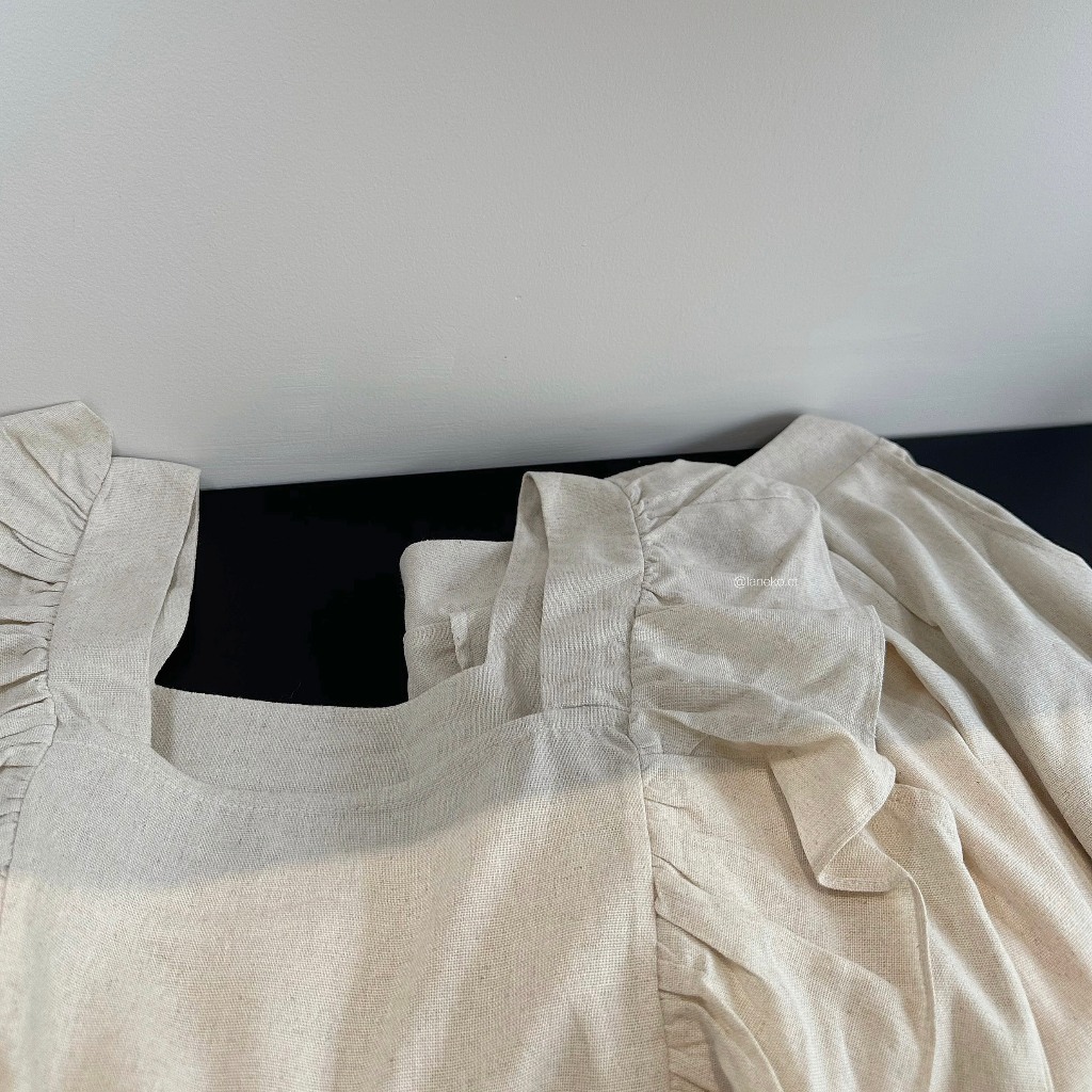 Set linen nude áo bèo vuông + chân váy dài Laneko