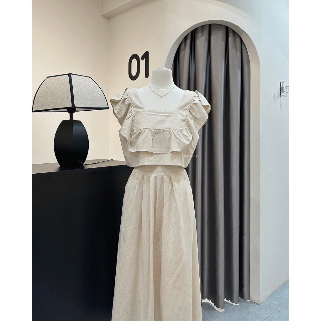 Set linen nude áo bèo vuông + chân váy dài Laneko