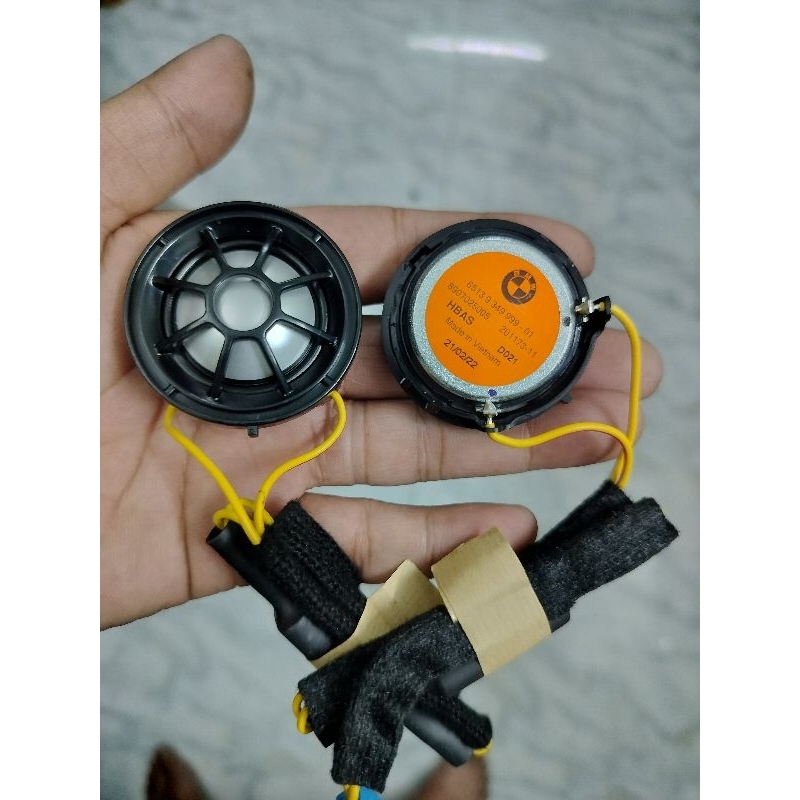 Treble Hamankadon tháo xe BMW ,giá 120k/1 cặp.