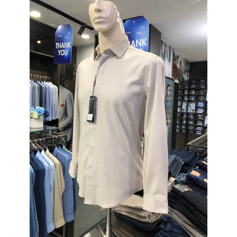 Áo sơ mi owen dài tay màu be dobby giấu khuy slim fit vải sợi tre AS230504D