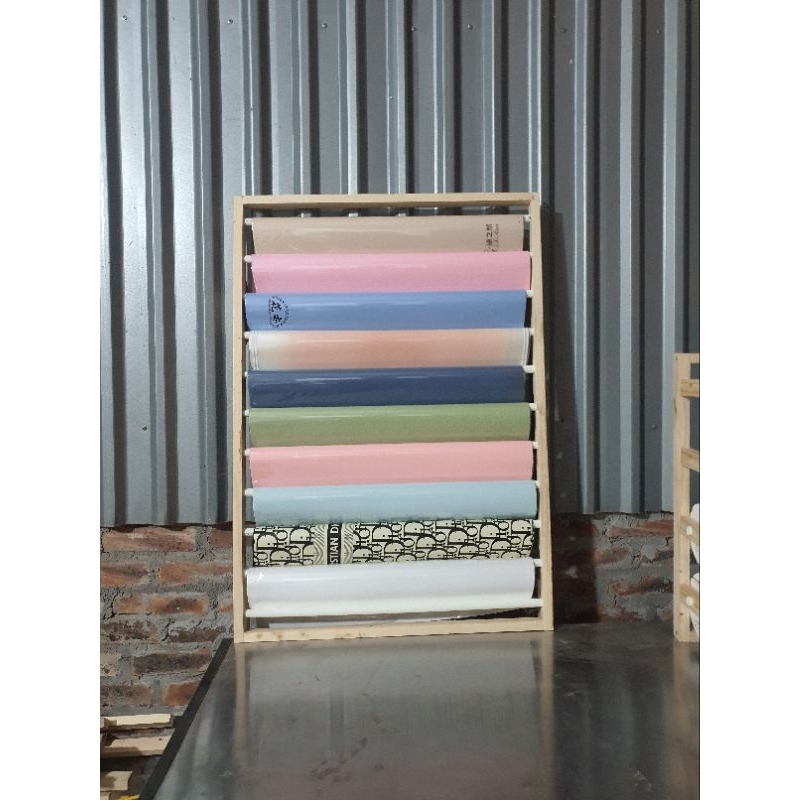 Kệ để giấy gói hoa, ruy băng gỗ