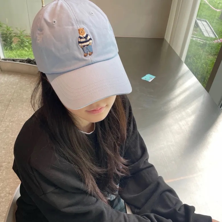 Mũ lưỡi trai Whoau thêu hình gấu chính hãng form unisex cứng form đủ màu sale