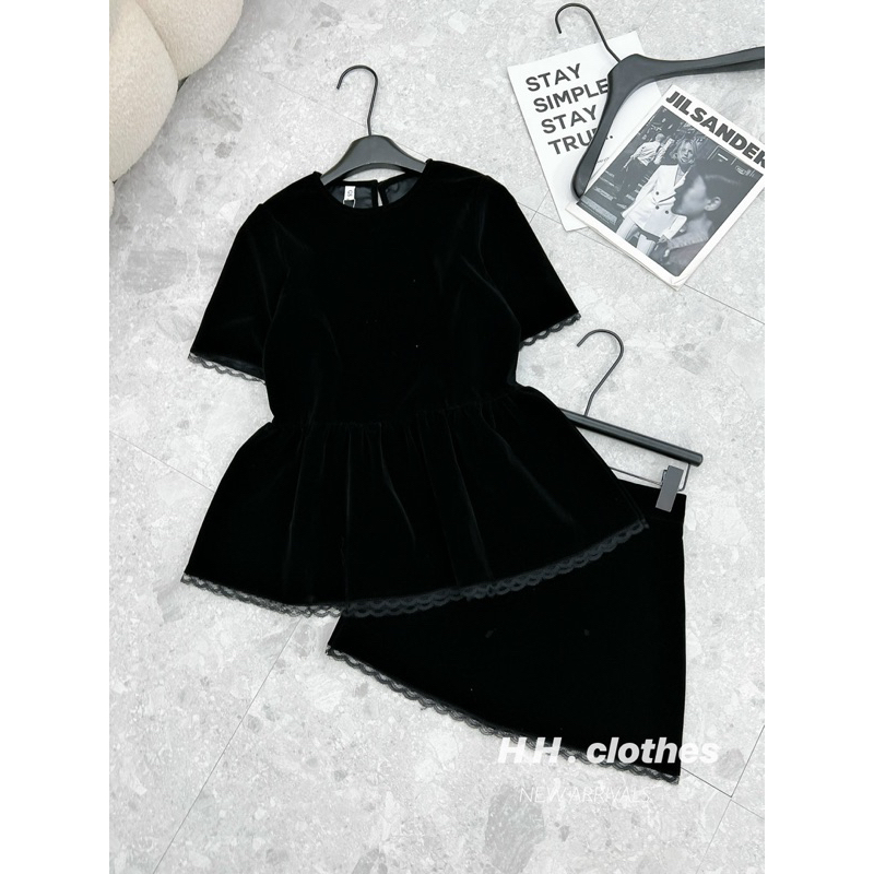 Set nhung peplum viền ren