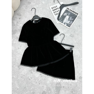 Set nhung peplum viền ren