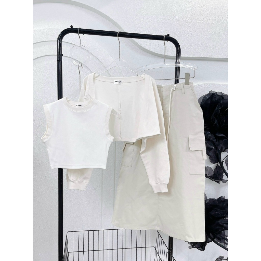 SET 3 MÓN TRẮNG KEM: ÁO BA LỖ SÁT NÁCH + ÁO KHOÁC CÁNH DƠI + CHÂN VÁY MIDI TÚI HỘP SUÔNG