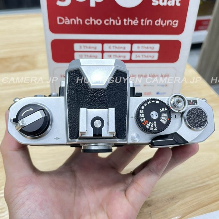 MÁY ẢNH Nikon FM CHỤP Film ,CHỈ THÂN MÁY. HOẠT ĐỘNG TỐT.