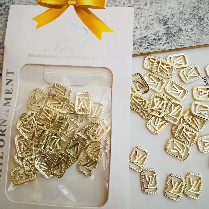 Set charm nail kim loại set 20 viên,charm trang trí móng nhiều mẫu
