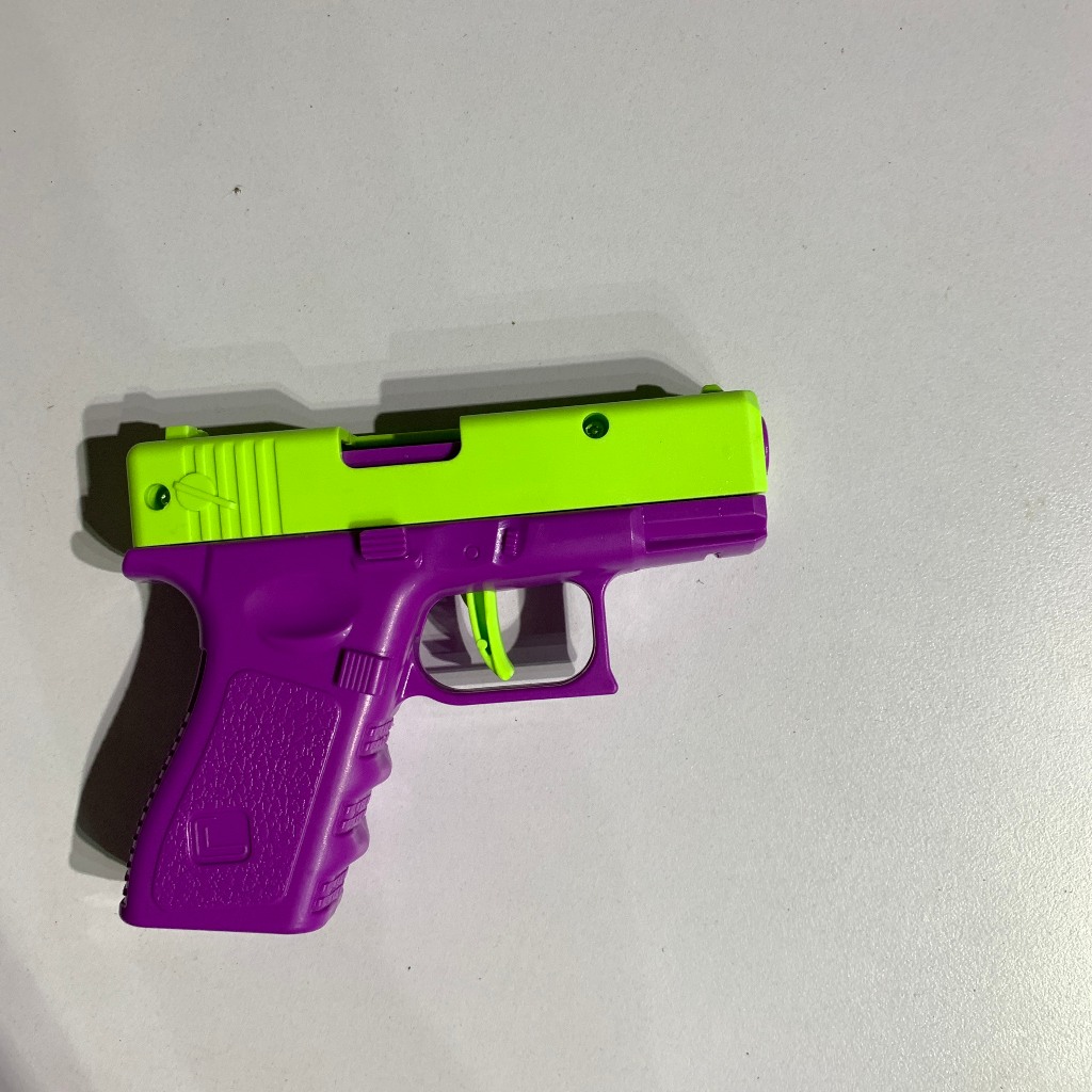 Đồ chơi súng bắn cho bé m1911 - an toàn cho bé - giúp bé năng động - quà tặng cho bé
