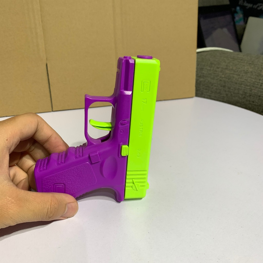 Đồ chơi súng bắn cho bé m1911 - an toàn cho bé - giúp bé năng động - quà tặng cho bé