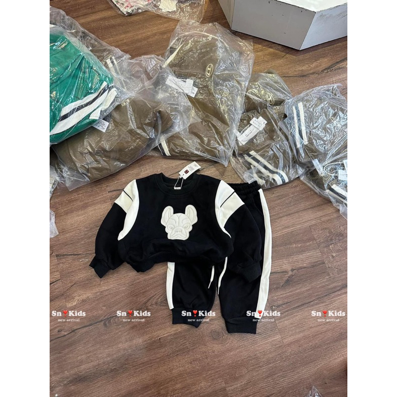 Bộ quần áo thu đông vải nỉ ép hai da cho bé trai,bé gái