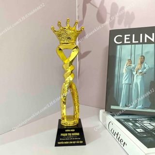 Cúp Vinh Danh Composite Vương Miện Xoắn Mạ Vàng