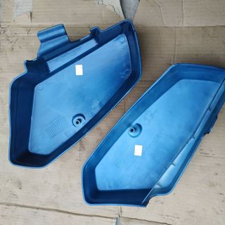 Đôi nhựa cốp custom 82 xanh tím