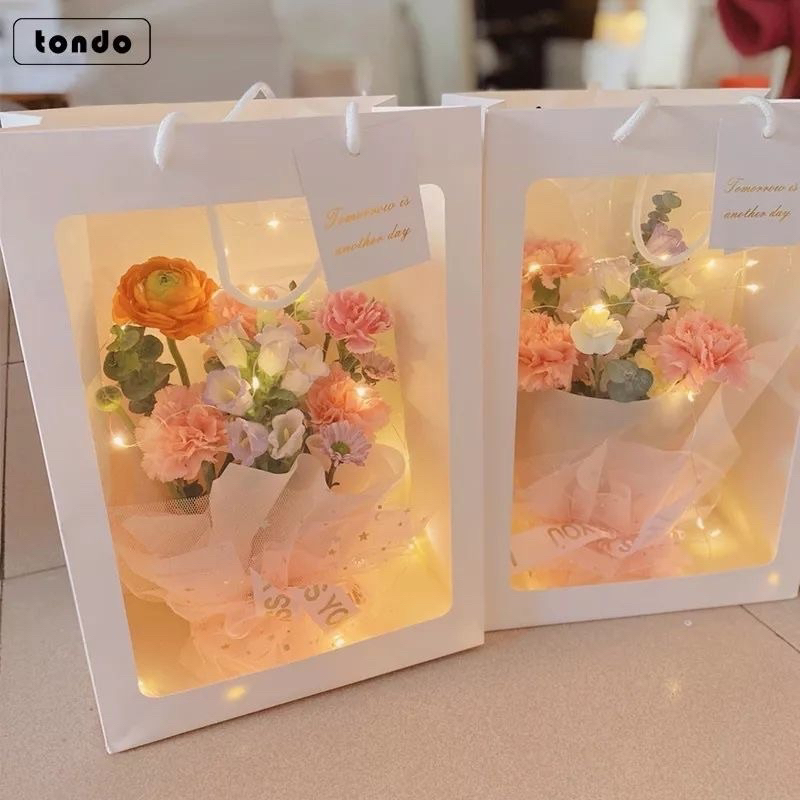 Túi giấy mặt kính đựng hoa,quà,túi giấy kraff