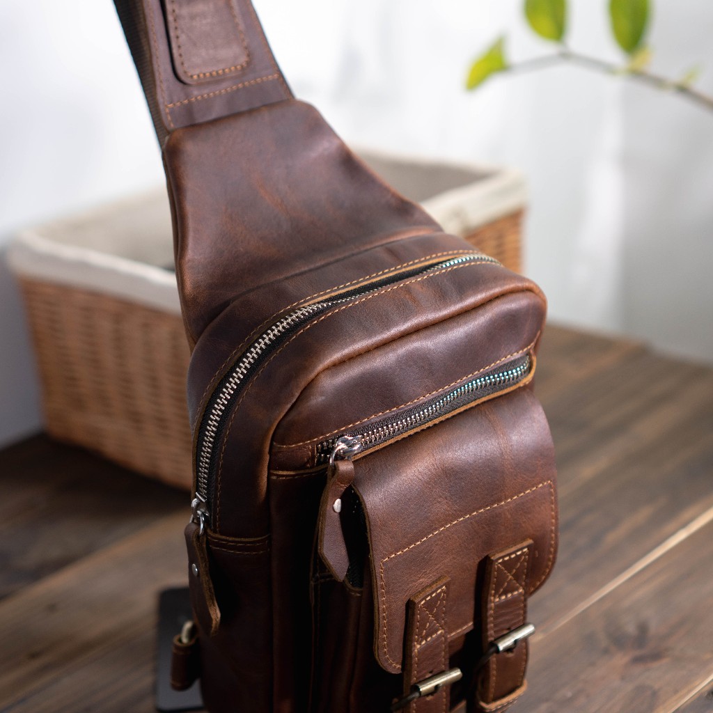Túi đeo chéo da bò sáp ngựa điên Biker nâu bò - Manuk Leather Design
