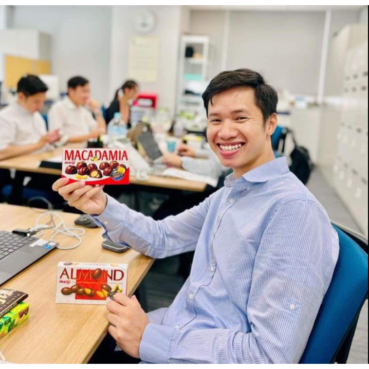 Socola Meiji Macadamia Macca Nội Địa Nhật 64G/Hộp 9 Viên