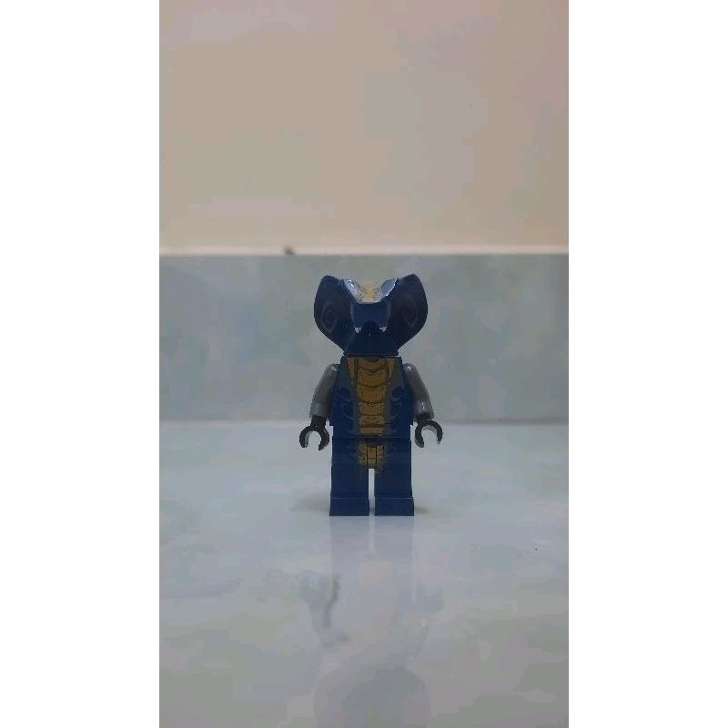 Non-lego ninjago câc nhân vật rắn