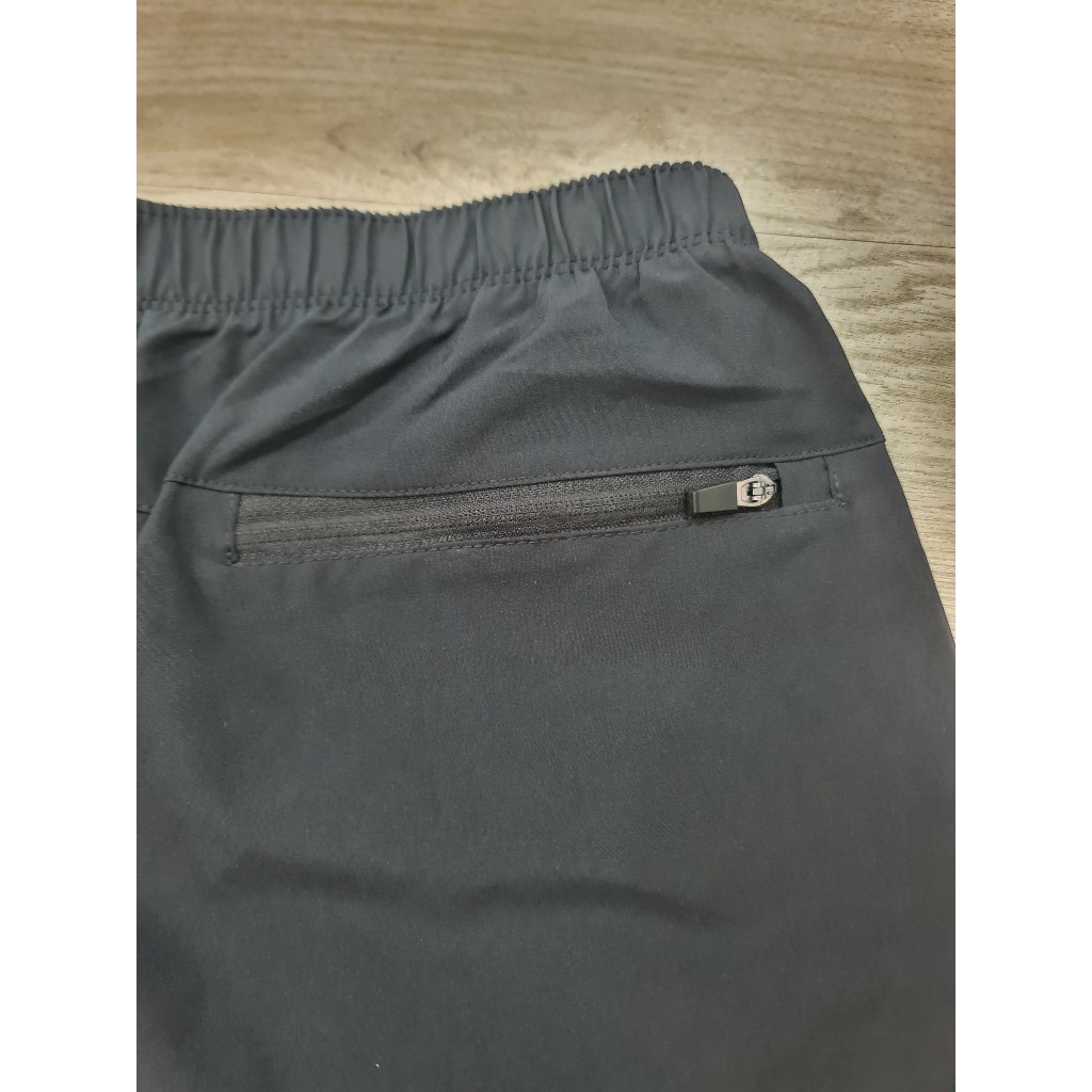 Quần short thể thao tennis A.sic$ chính hãng, lưng thun có dây cột, ống xẻ bên đùi, túi sau có khóa kéo/ size M L XL