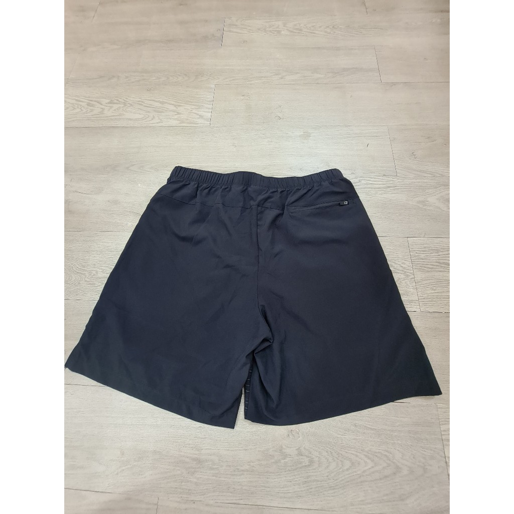 Quần short thể thao tennis A.sic$ chính hãng, lưng thun có dây cột, ống xẻ bên đùi, túi sau có khóa kéo/ size M L XL