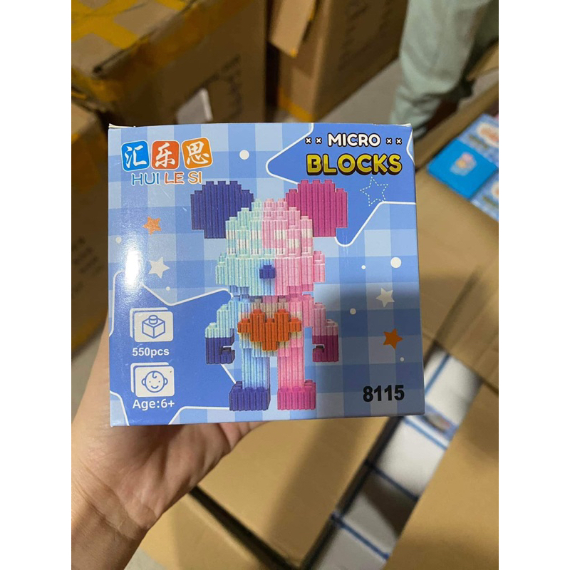 20 kiện hàng ngẫu nhiên + tặng 1 mô hinh, lego random