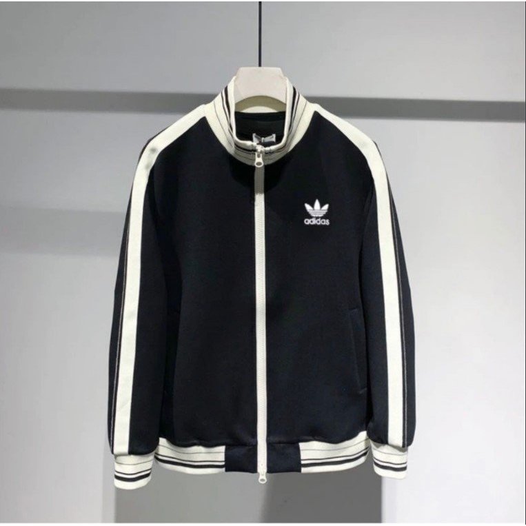 Áo khoác  Thể Thao  nam nữ in logo  .Áo bomber nam nữ lá Đát sọc to bo kẻ mẫu mới 2023