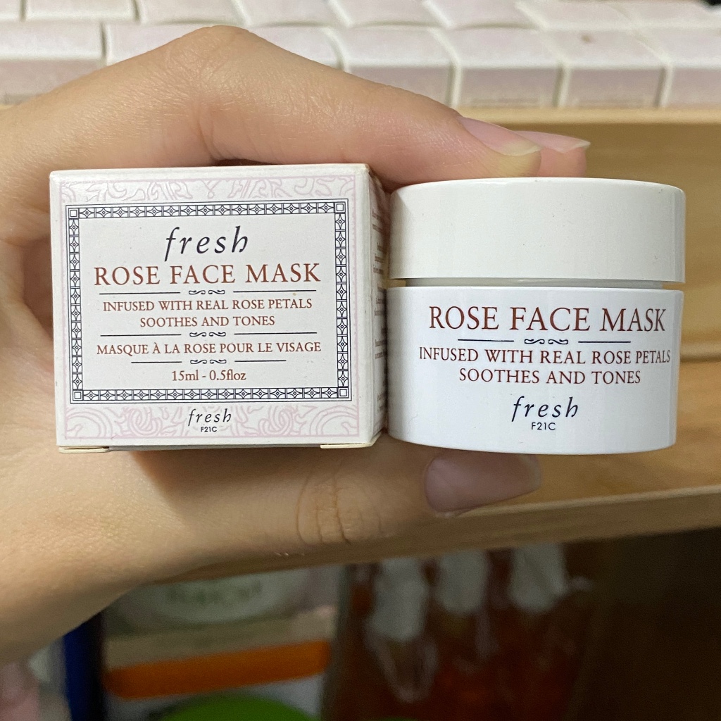 Mặt Nạ Hoa Hồng FRESH Rose Face Mask Infused With Real Rose Petals Soothes And Tones 15ml - chính hãn