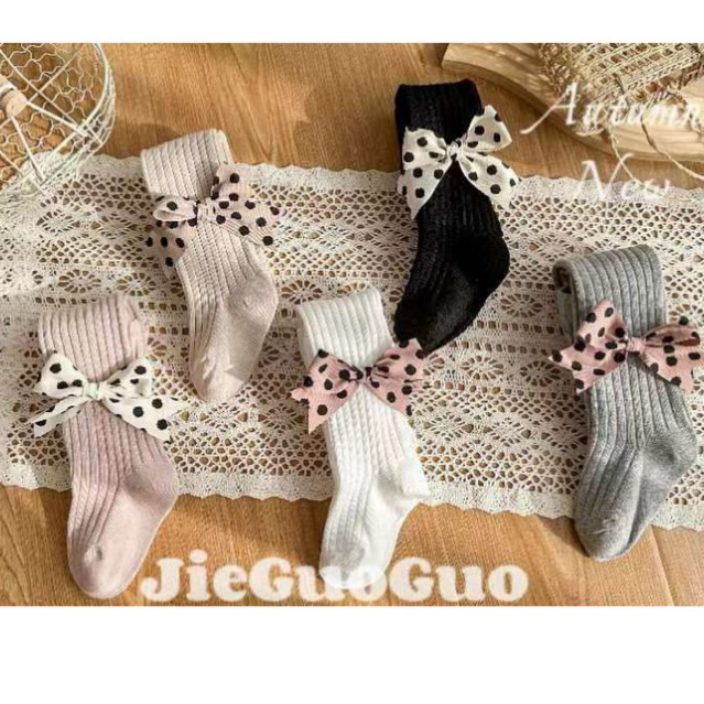 Quần tất liền bàn hàng Quảng Châu cho bé size nhỡ