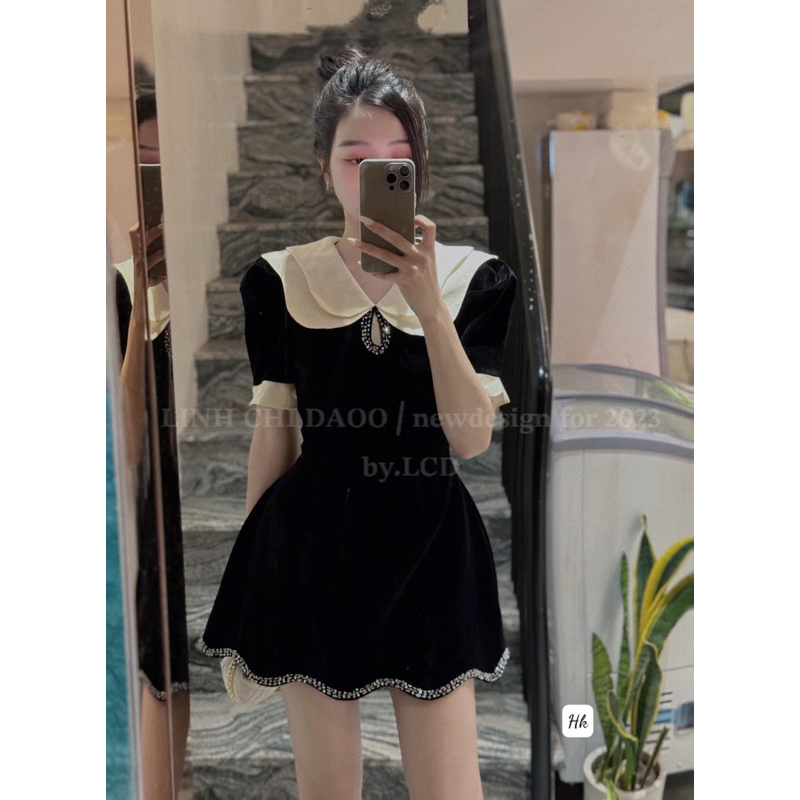 Váy Nhung Cổ Sen Khâu Đá Siêu Xinh