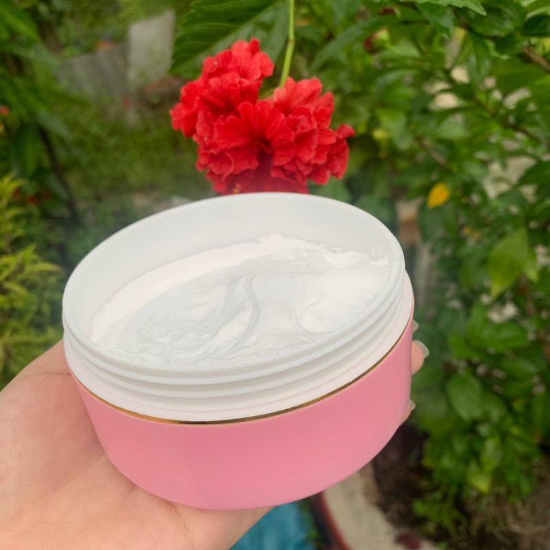 BODY MAKUP KHAN NƯỚC CẤP ẨM SÁNG DA hủ 150g