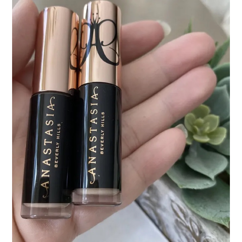 Kem che khuyết điểm Anastasia Magic Touch màu 3 Fair mini 1.85ml