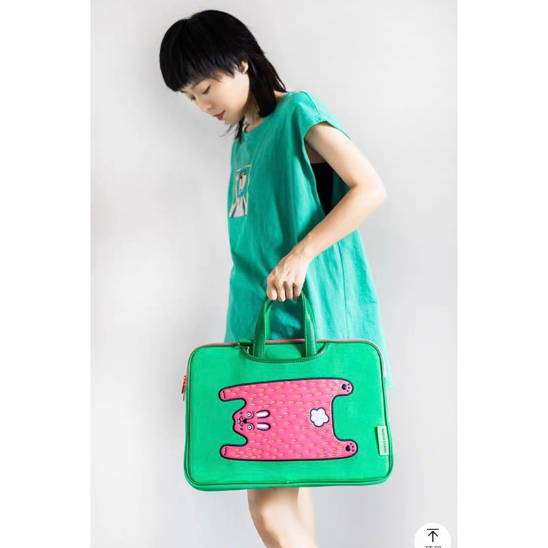 Túi lap ruoyu studio xuất âu