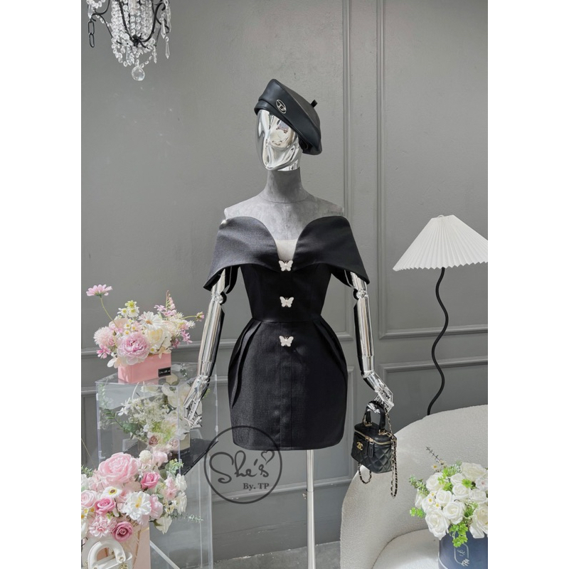 Đầm dạ trễ vai tay dáng tulip kèm cúc đá siêu sang