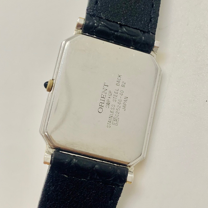 Đồng hồ tank vuông nam hiệu Orient bọc vàng - Chính hãng Nhật Bản