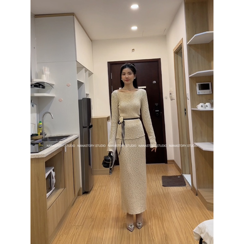 Set Áo Len Dài Tay Mix Chân Váy Len Midi Dáng Bút Chì Màu Nâu Sữa