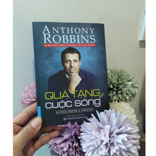 Sách - Quà Tặng Cuộc Sống Tặng Kèm Bookmark