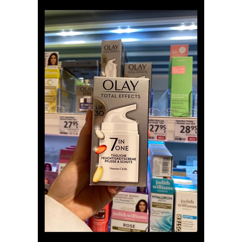 Kem dưỡng Olay Total Effects 7in1 ngày và đêm