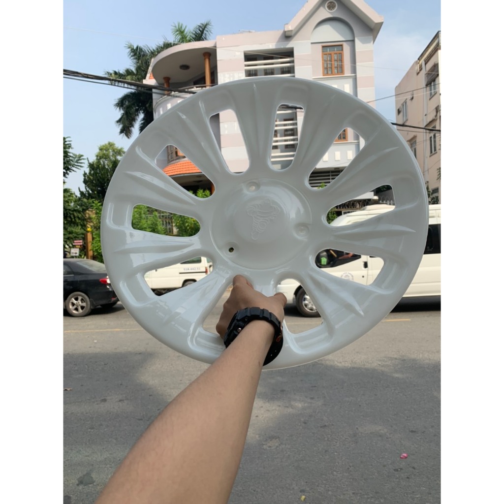 Chụp mâm nhựa chưa sơn michelin R16 -10 lỗ - Kèm Bass Lắp Cho Xe Tải