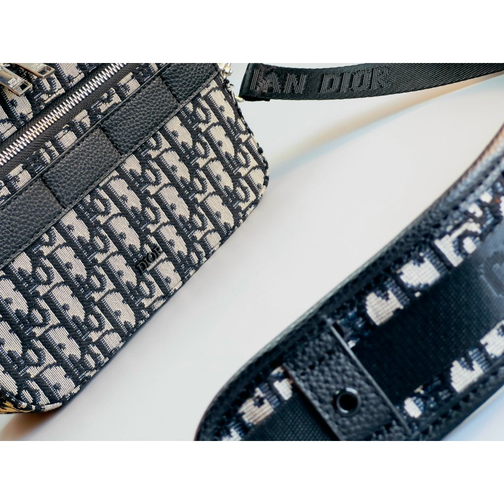 Túi đeo chéo nam nữ messenger thổ cẩm khoá kéo móc tròn D. i. or vải thêu loại dàyfullbox