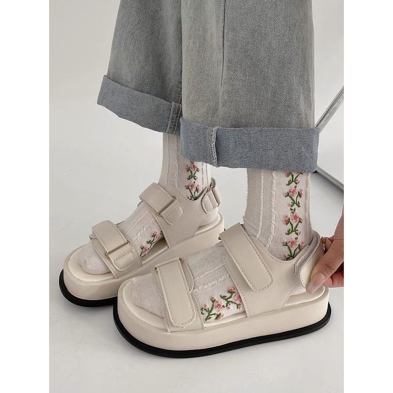 Sandal ulzzang loại 1 đế cao 2 màu đen trắng