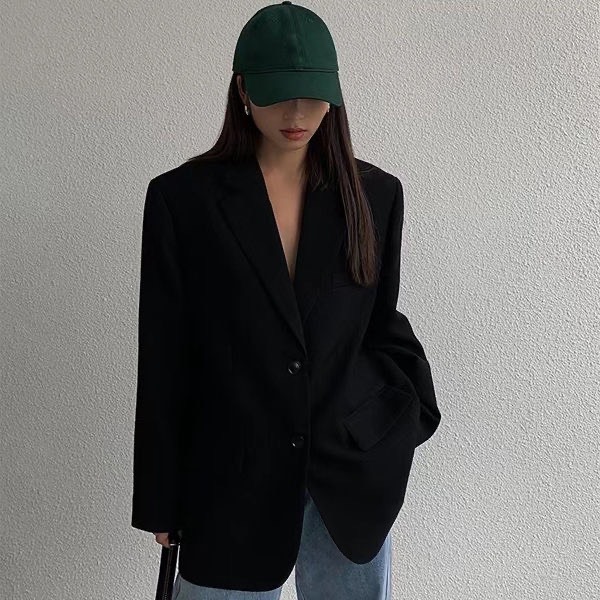 Áo khoác vest blazer màu đen có đệm vai kết hợp túi có nắp phong cách cá tính - Tiktik