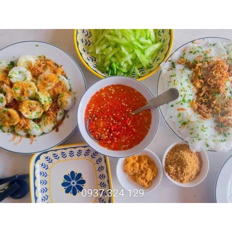 Bánh Bèo Bình Định - Bèo tí hon và bèo chén lớn