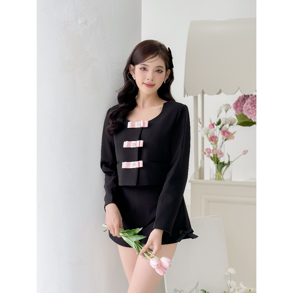 Áo khoác dáng ngắn đính nơ Helen coat